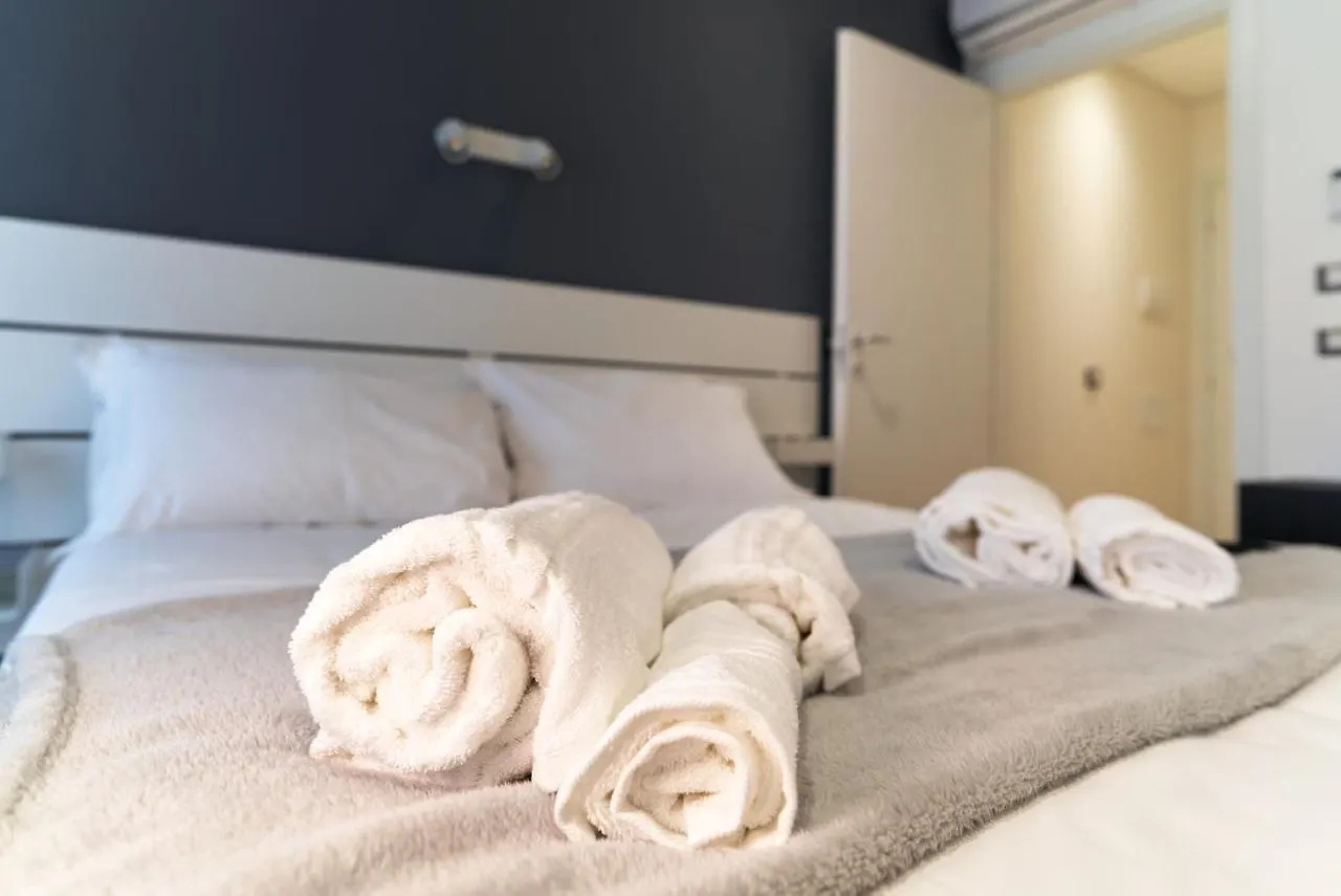 B&Bike Como Lake Castelmarte Bed & Breakfast